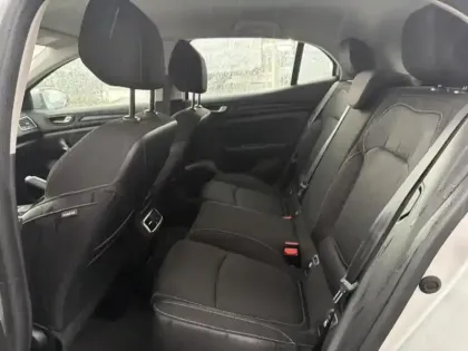 Photo 5 Renault Megane  1.5 Blue dCi 115ch Business