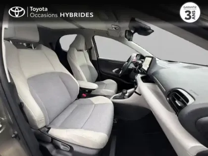 Photo 5 Toyota Yaris  116h Iconic 5p MY22