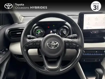 Photo 12 Toyota Yaris  116h Iconic 5p MY22