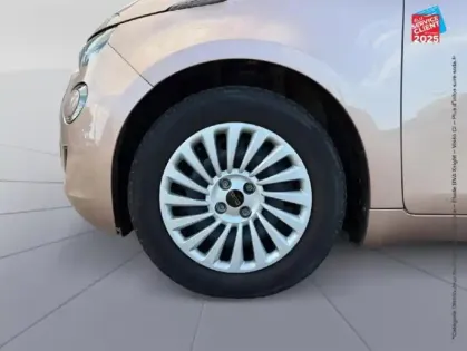 Photo 9 Fiat 500  e 95ch Action