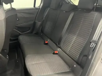 Photo 7 Peugeot 208  e- 136ch Style