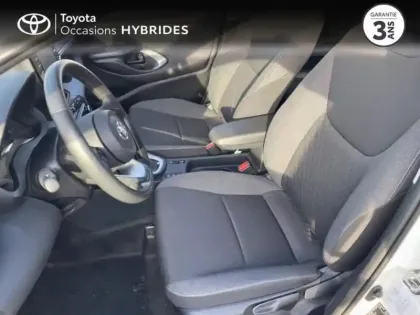Photo 10 Toyota Yaris  116h Dynamic 5p MY22