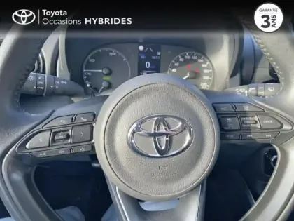 Photo 12 Toyota Yaris  116h Dynamic 5p MY22