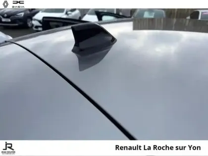 Photo 13 Renault Clio  1.6 E-Tech hybride 145ch Techno