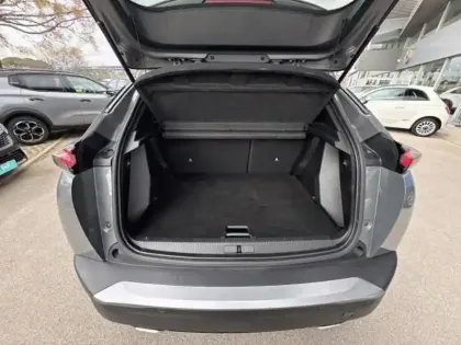 Photo 5 Peugeot 2008  1.2 Hybrid 145ch GT e-DCS6