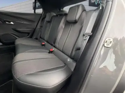 Photo 10 Peugeot 2008  1.2 Hybrid 145ch GT e-DCS6