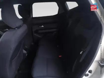 Photo 10 Dacia Duster  1.6 hybrid 140ch Extreme