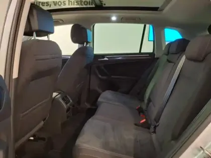 Photo 10 Volkswagen Tiguan  2.0 TDI 150ch Elegance DSG7