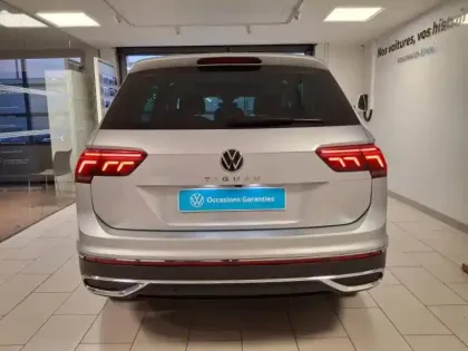 Photo 8 Volkswagen Tiguan  2.0 TDI 150ch Elegance DSG7