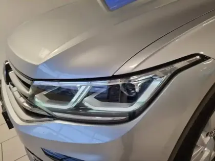 Photo 5 Volkswagen Tiguan  2.0 TDI 150ch Elegance DSG7