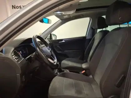 Photo 9 Volkswagen Tiguan  2.0 TDI 150ch Elegance DSG7