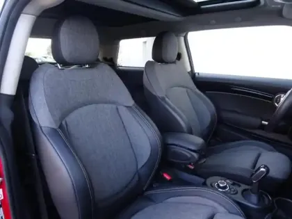 Photo 8 Mini Mini  Cooper SE 184ch Edition Premium Plus BVA 5CV