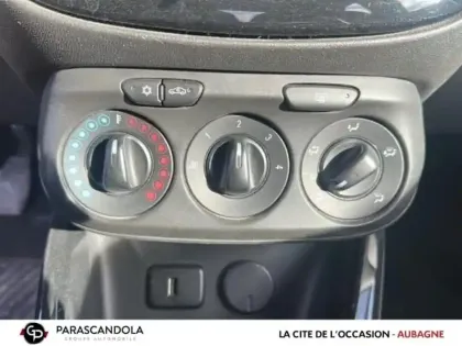 Photo 14 Opel Adam  1.2 Twinport 70ch Unlimited