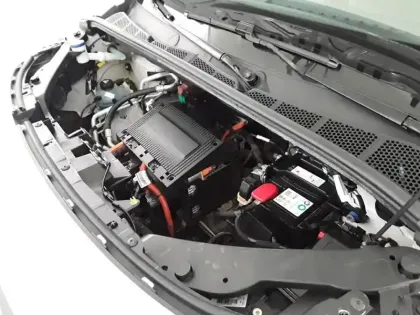 Photo 25 Peugeot Partner E- FOURGON M 800 KG 136 CH BATTERIE 50 KWH