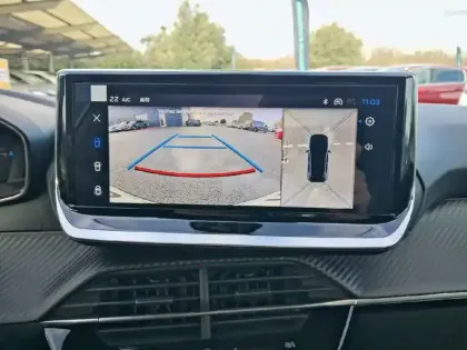 Photo 17 Peugeot 208  Hybrid 110 e-DCS6