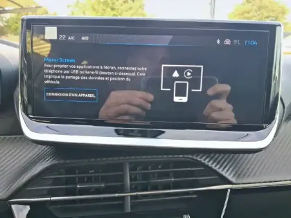 Photo 19 Peugeot 208  Hybrid 110 e-DCS6