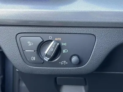 Photo 5 Audi Q5  40 TDI 204 S tronic 7 Quattro