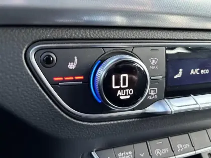 Photo 15 Audi Q5  40 TDI 204 S tronic 7 Quattro