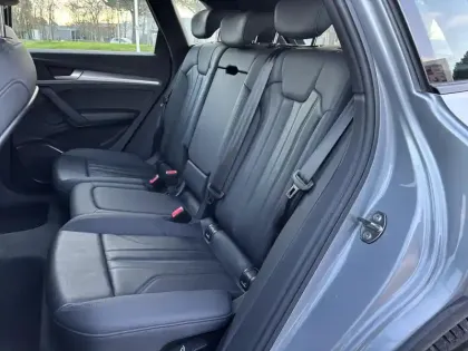 Photo 30 Audi Q5  40 TDI 204 S tronic 7 Quattro