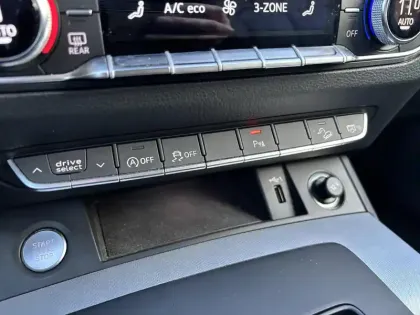 Photo 16 Audi Q5  40 TDI 204 S tronic 7 Quattro