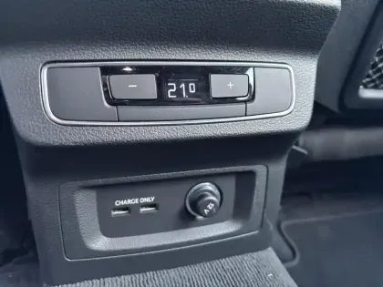 Photo 25 Audi Q5  40 TDI 204 S tronic 7 Quattro