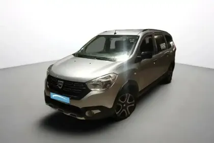 Photo Dacia Lodgy 15 Ans
