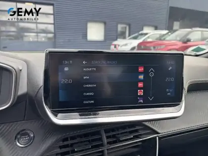 Photo 33 Peugeot 2008  BlueHDi 100 S&S BVM6