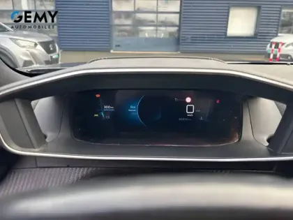 Photo 30 Peugeot 2008  BlueHDi 100 S&S BVM6