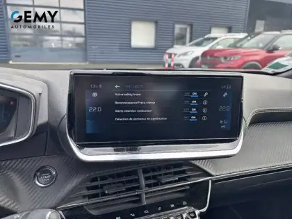 Photo 28 Peugeot 2008  BlueHDi 100 S&S BVM6