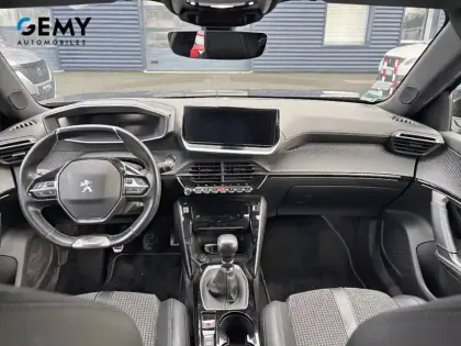 Photo 7 Peugeot 2008  BlueHDi 100 S&S BVM6