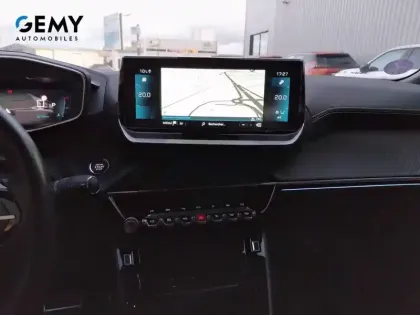 Photo 11 Peugeot 2008  PureTech 130 S&S EAT8