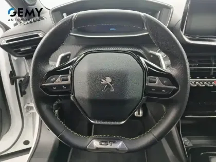 Photo 28 Peugeot 2008  PureTech 130 S&S EAT8