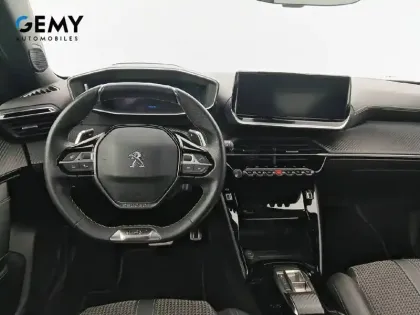 Photo 45 Peugeot 2008  PureTech 130 S&S EAT8