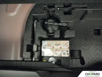 Photo 6 Peugeot 2008  Electrique 136 ch