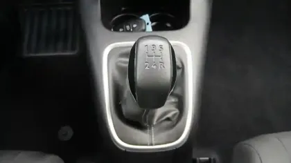 Photo 23 Citroën C3  PureTech 83 S&S BVM5