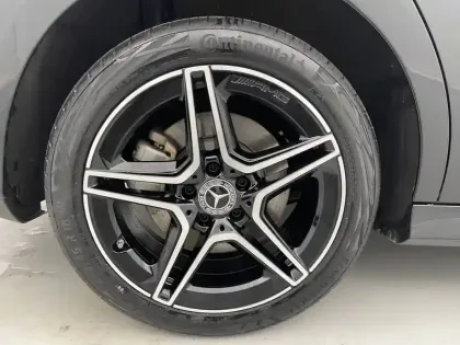 Photo 18 Mercedes CLA  Shooting Brake 250 e Hybrid EQ 8G-DCT