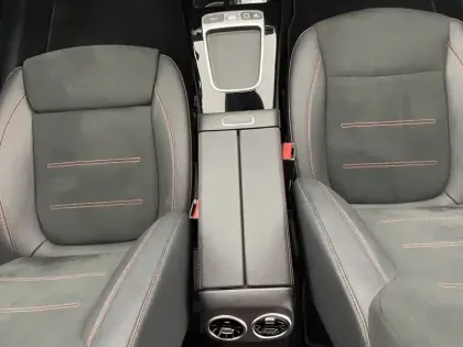 Photo 59 Mercedes CLA  Shooting Brake 250 e Hybrid EQ 8G-DCT