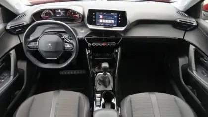 Photo 15 Peugeot 2008  PureTech 100 S&S BVM6