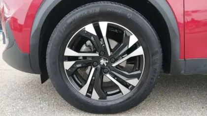 Photo 11 Peugeot 2008  PureTech 100 S&S BVM6