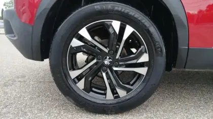 Photo 13 Peugeot 2008  PureTech 100 S&S BVM6