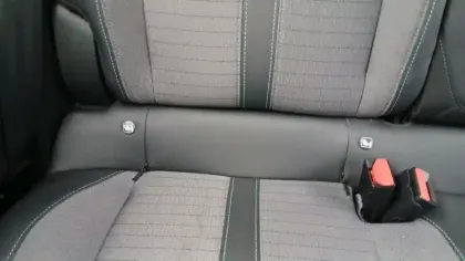 Photo 26 Peugeot 2008  PureTech 100 S&S BVM6