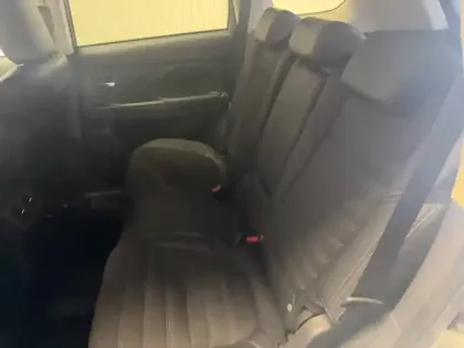 Photo 22 Mitsubishi Outlander  2.4l PHEV Twin Motor 4WD