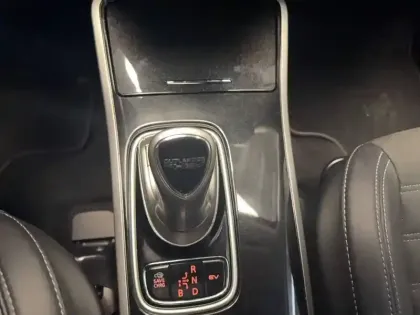 Photo 35 Mitsubishi Outlander  2.4l PHEV Twin Motor 4WD