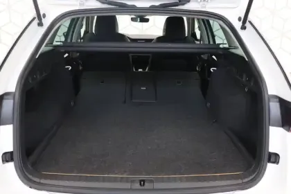 Photo 13 Skoda Octavia  Combi 1.4 TSI PHEV iV 204 ch DSG6e