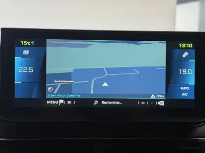 Photo 19 Peugeot 3008  Hybrid 225 e-EAT8