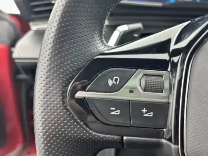 Photo 24 Peugeot 508  Hybrid 225 e-EAT8