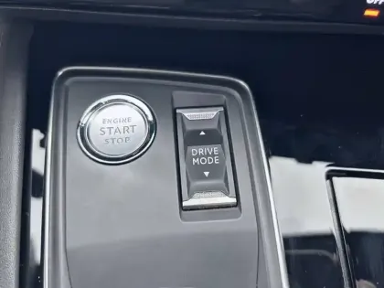 Photo 28 Peugeot 508  Hybrid 225 e-EAT8