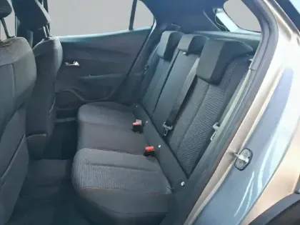 Photo 8 Peugeot 2008  Hybrid 145 e-DCS6