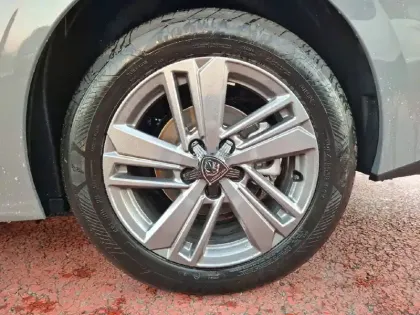 Photo 12 Peugeot 308  SW PureTech 130ch S&S EAT8