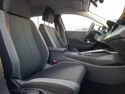 Photo 29 Peugeot 308  SW PureTech 130ch S&S EAT8